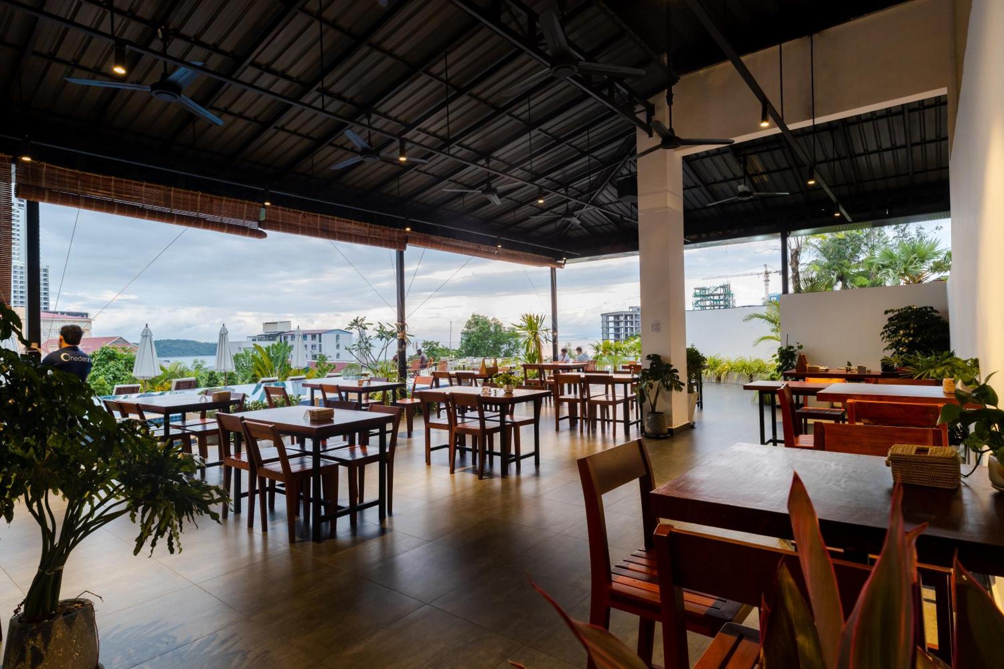 Onederz Sihanoukville - 10 Mins Walk From The Tourism Pier 외부 사진